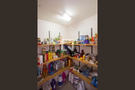 Casa à venda com 450m², 4 quartos e 4 vagasDespensa