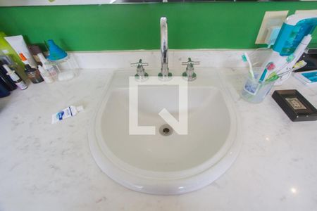 Casa à venda com 450m², 4 quartos e 4 vagasPia