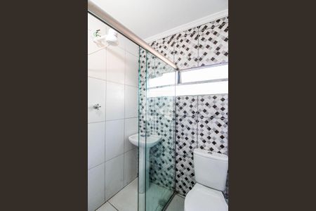 Banheiro de kitnet/studio para alugar com 1 quarto, 40m² em Santo Amaro, São Paulo