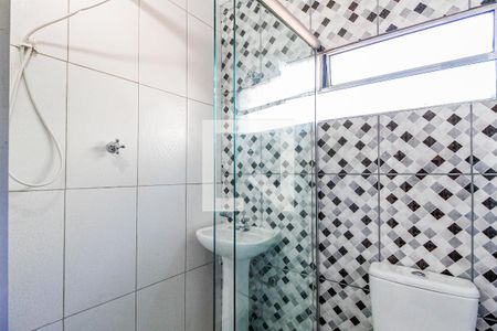 Banheiro de kitnet/studio para alugar com 1 quarto, 40m² em Santo Amaro, São Paulo