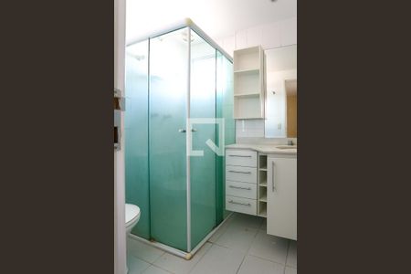 Apartamento à venda com 72m², 2 quartos e 2 vagasBanheiro da Suíte