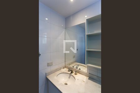 Apartamento à venda com 72m², 2 quartos e 2 vagasBanheiro
