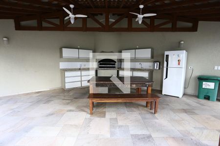 Apartamento à venda com 72m², 2 quartos e 2 vagasÁrea comum - Churrasqueira