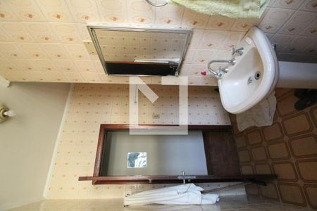 Casa à venda com 301m², 2 quartos e 4 vagasBanheiro 1