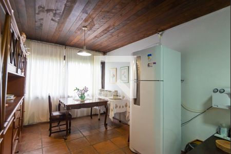 Casa à venda com 2700m², 6 quartos e 2 vagasCopa