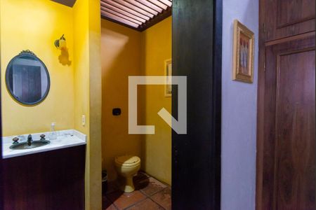 Casa à venda com 2700m², 6 quartos e 2 vagasBanheiro 4