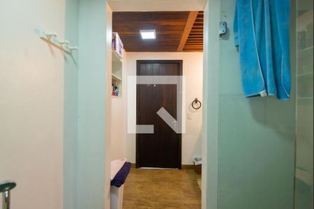 Casa à venda com 2700m², 6 quartos e 2 vagasBanheiro da Suíte 1