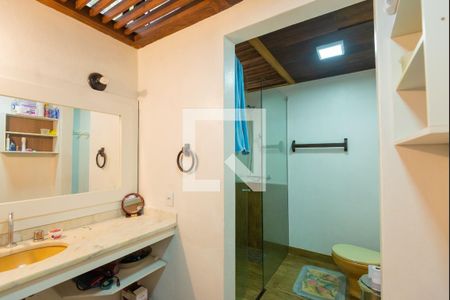 Casa à venda com 2700m², 6 quartos e 2 vagasBanheiro da Suíte 2