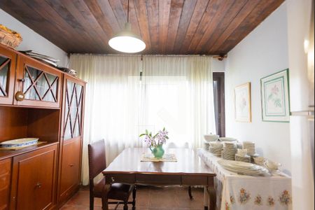 Casa à venda com 2700m², 6 quartos e 2 vagasCopa