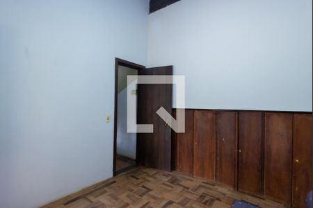 Casa à venda com 2700m², 6 quartos e 2 vagasQuarto 4