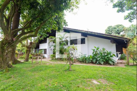 Casa à venda com 2700m², 6 quartos e 2 vagasFachada