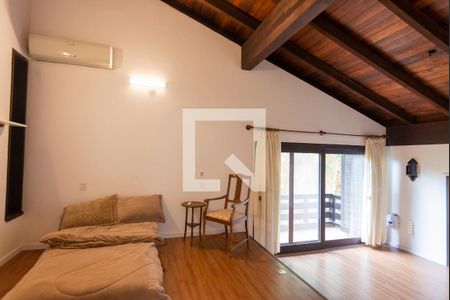 Casa à venda com 2700m², 6 quartos e 2 vagasSuíte 2