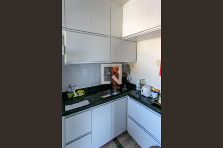 Apartamento à venda com 64m², 3 quartos e 2 vagasCozinha