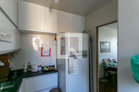 Apartamento à venda com 64m², 3 quartos e 2 vagasCozinha