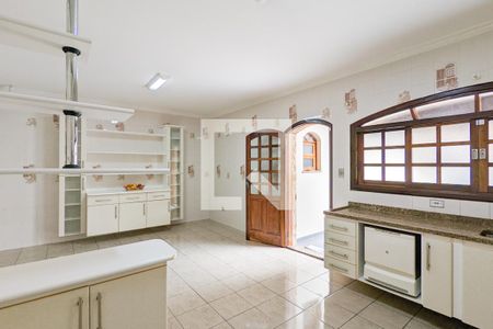 Casa à venda com 314m², 3 quartos e 3 vagas Casa à venda com 314m², 3 quartos e 3 vagasCozinha