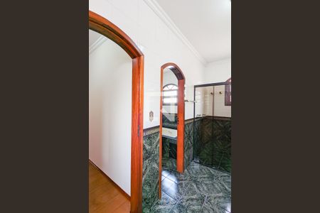 Casa à venda com 314m², 3 quartos e 3 vagas Casa à venda com 314m², 3 quartos e 3 vagasBanheiro da suíte 1