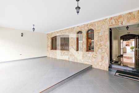 Casa à venda com 314m², 3 quartos e 3 vagas Casa à venda com 314m², 3 quartos e 3 vagasGaragem
