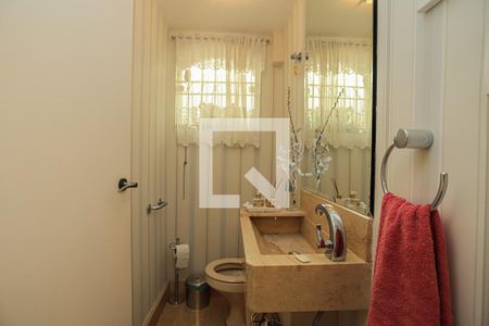 Casa à venda com 230m², 4 quartos e 3 vagasLavabo