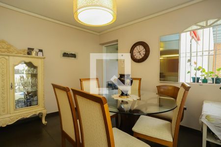 Casa à venda com 230m², 4 quartos e 3 vagasSala 3