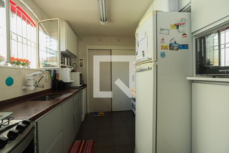 Casa à venda com 230m², 4 quartos e 3 vagasCozinha