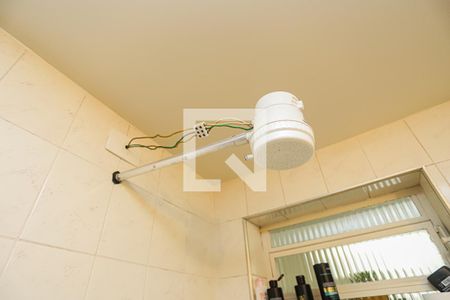 Casa à venda com 230m², 4 quartos e 3 vagasBanheiro de Serviço