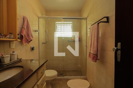 Casa à venda com 230m², 4 quartos e 3 vagasBanheiro Social