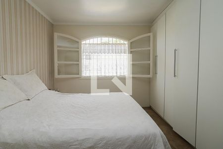 Casa à venda com 230m², 4 quartos e 3 vagasQuarto 3 - Suíte
