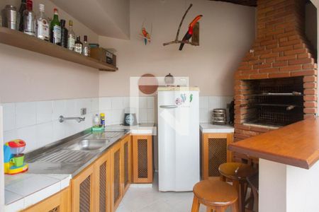 Casa à venda com 410m², 4 quartos e 6 vagasChurrasqueira