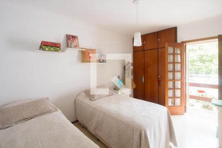 Casa à venda com 410m², 4 quartos e 6 vagasQuarto 2