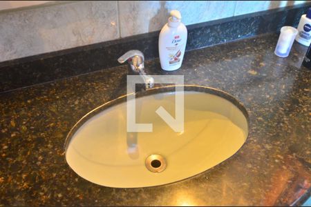 Casa para alugar com 400m², 3 quartos e 7 vagasBanheiro suíte