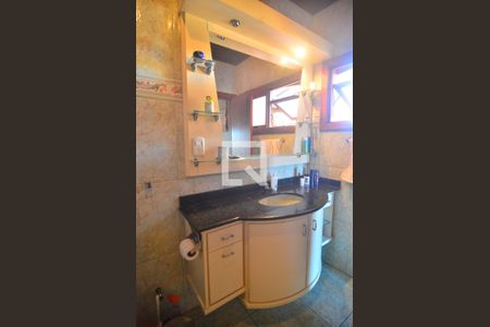 Casa para alugar com 400m², 3 quartos e 7 vagasBanheiro suíte