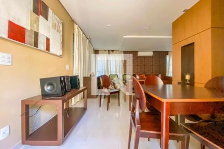 Apartamento à venda com 81m², 3 quartos e 1 vagaÁrea comum - Salão de festas