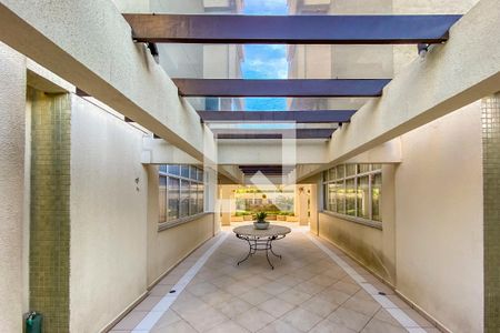 Apartamento à venda com 81m², 3 quartos e 1 vagaÁrea comum