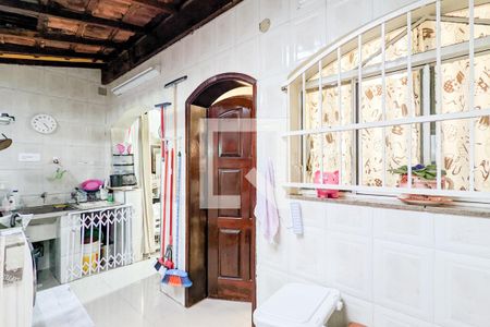 Casa à venda com 450m², 3 quartos e 3 vagasÁrea de serviço 