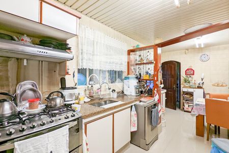 Casa à venda com 450m², 3 quartos e 3 vagasCozinha