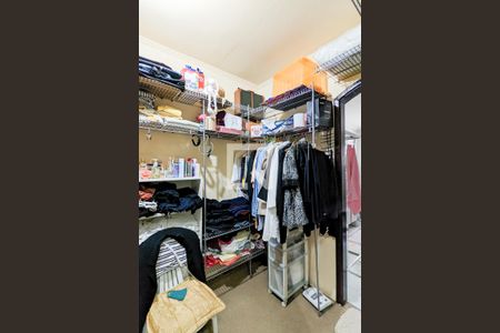 Casa à venda com 450m², 3 quartos e 3 vagasQuarto da suíte 2 