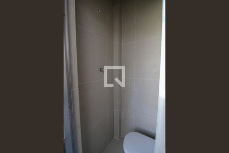 Apartamento à venda com 70m², 2 quartos e 1 vaga Apartamento à venda com 70m², 2 quartos e 1 vagaBanheiro de Serviço