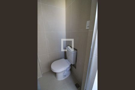 Apartamento à venda com 70m², 2 quartos e 1 vaga Apartamento à venda com 70m², 2 quartos e 1 vagaBanheiro de Serviço