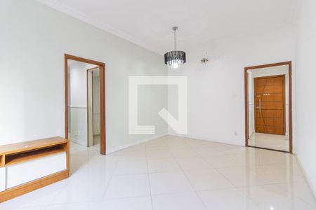 Apartamento à venda com 105m², 3 quartos e sem vaga Apartamento à venda com 105m², 3 quartos e sem vagaSala