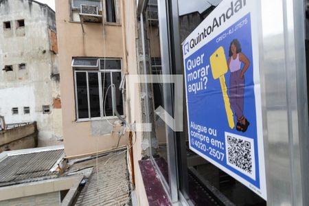 Apartamento à venda com 105m², 3 quartos e sem vaga Apartamento à venda com 105m², 3 quartos e sem vagaPlaca