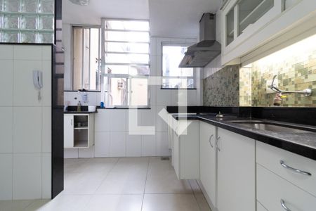 Apartamento à venda com 105m², 3 quartos e sem vaga Apartamento à venda com 105m², 3 quartos e sem vagaCozinha