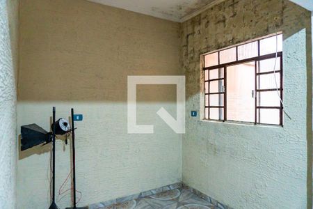 Casa à venda com 162m², 3 quartos e 5 vagas Casa à venda com 162m², 3 quartos e 5 vagasEdícula Suite