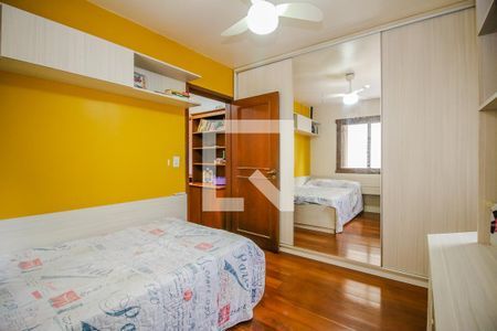 Casa de condomínio à venda com 220m², 5 quartos e 2 vagasQuarto 3