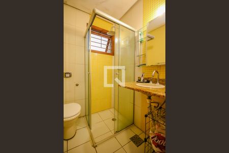 Casa de condomínio à venda com 220m², 5 quartos e 2 vagasBanheiro