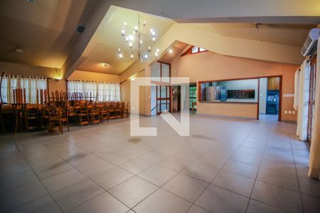 Casa de condomínio à venda com 220m², 5 quartos e 2 vagasÁrea comum