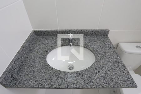 Apartamento à venda com 75m², 2 quartos e 1 vagaBanheiro da Suíte