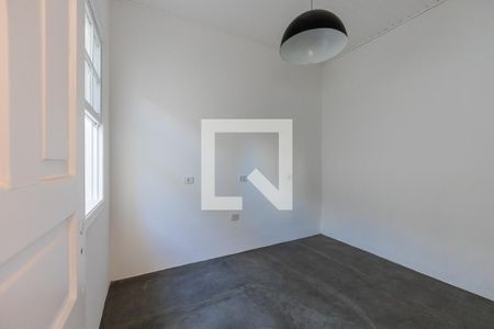 Casa à venda com 140m², 3 quartos e 2 vagasQuarto de Serviço