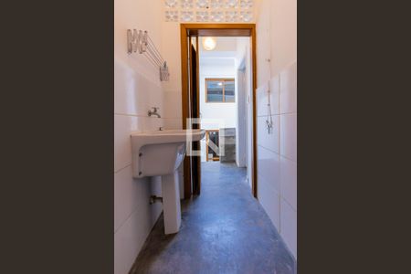 Casa à venda com 140m², 3 quartos e 2 vagasÁrea de Serviço