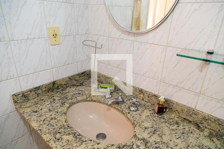 Apartamento à venda com 67m², 2 quartos e 1 vagaBanheiro Social - Detalhe