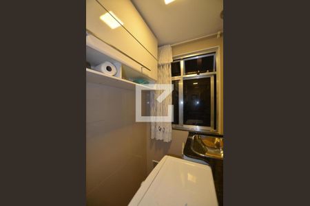 Apartamento à venda com 50m², 2 quartos e 1 vagaCozinha com Área de Serviço